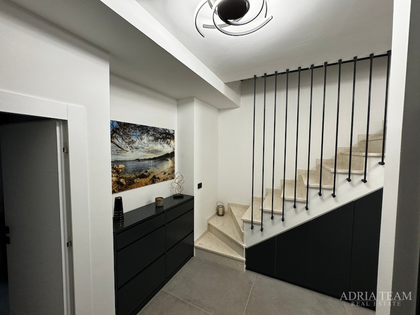 VILLA WITH SEA VIEW, NEW CONTRUCTION - VRSI