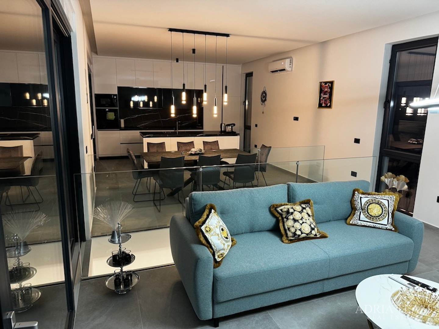 VILLA WITH SEA VIEW, NEW CONTRUCTION - VRSI