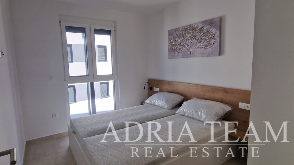 SALE!!! APARTMENT ON THE 2ND FLOOR OF A RESIDENTIAL BUILDING, SEA VIEW - DIKLO, ZADAR