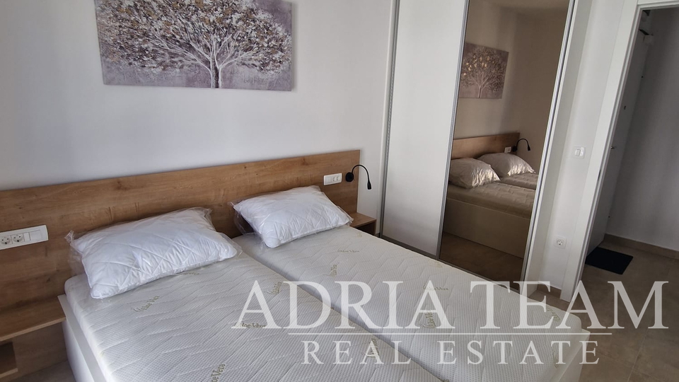 SALE!!! APARTMENT ON THE 2ND FLOOR OF A RESIDENTIAL BUILDING, SEA VIEW - DIKLO, ZADAR