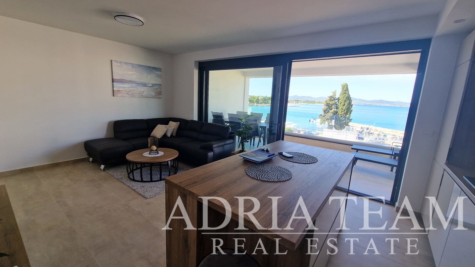 SALE!!! APARTMENT ON THE 2ND FLOOR OF A RESIDENTIAL BUILDING, SEA VIEW - DIKLO, ZADAR