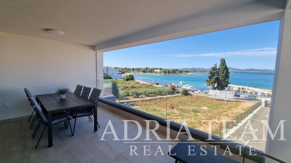 AKCE!!! APARTMÁN  V 2. PATŘE OBYTNÉHO DOMU, VÝHLED NA MOŘE - DIKLO, ZADAR