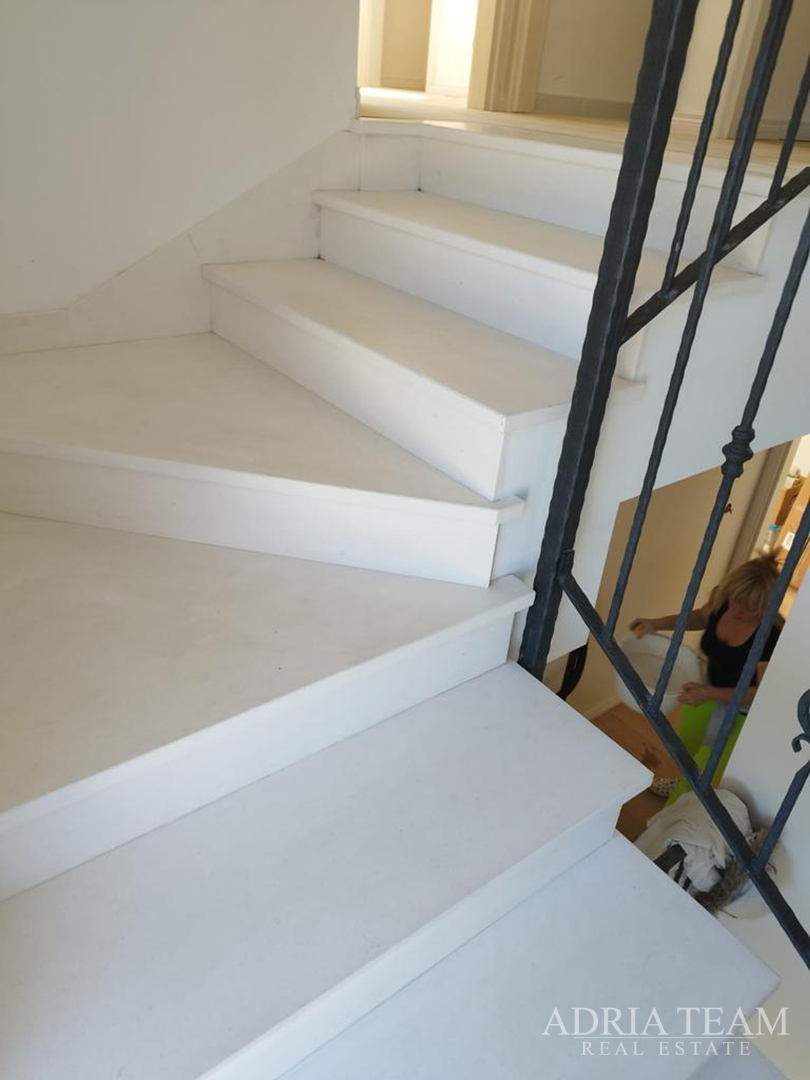 VILLA IN ERSTER MEERESLINIE - PRIŽBA, KORČULA