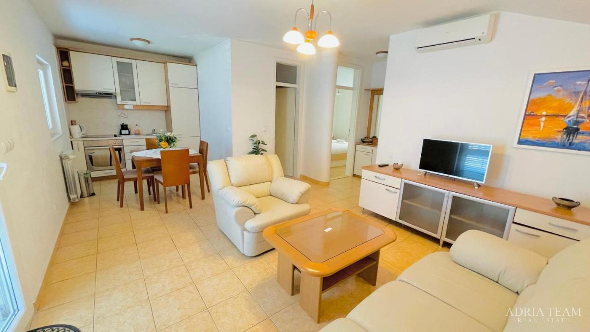 KUĆA U PRVOM REDU DO MORA, PREKRASAN POGLED IZ SVIH PROSTORIJA - BRODARICA, ZADAR