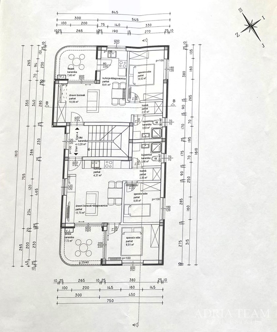 APARTMANI U STAMBENOJ ZGRADI, NOVOGRADNJA - POVLJANA, PAG