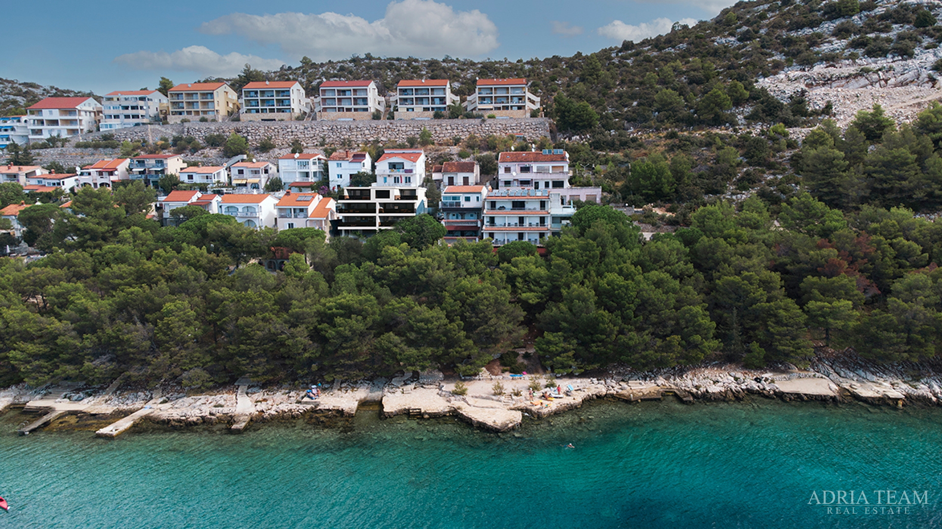 APARTMENTS, FIRST ROW TO THE SEA, NEW CONSTRUCTION - DRAGE
