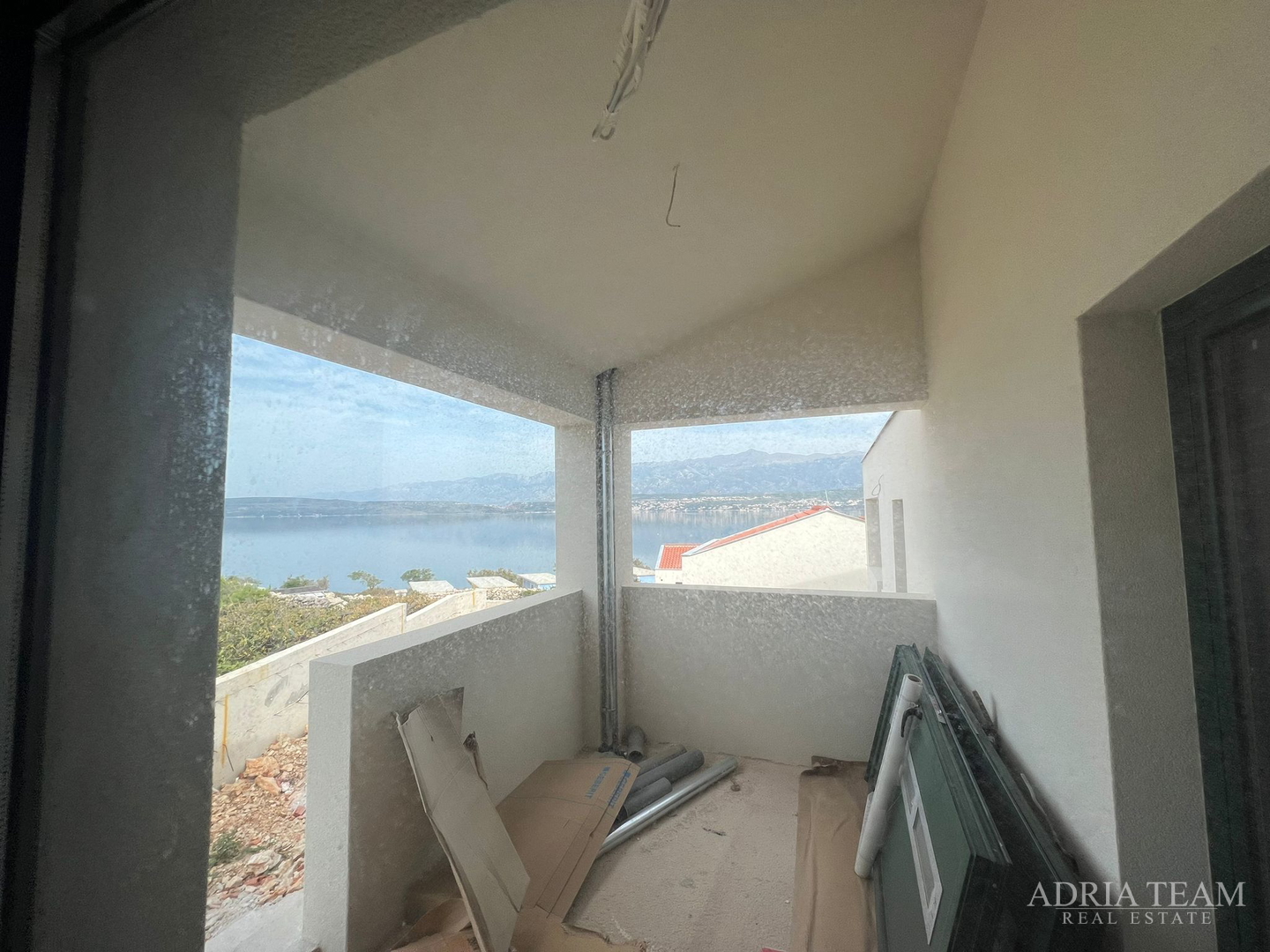 HOUSES IN A ROW WITH SEA VIEW, 2ND-4TH ROW TO THE SEA - NOVIGRAD DALMATINSKI