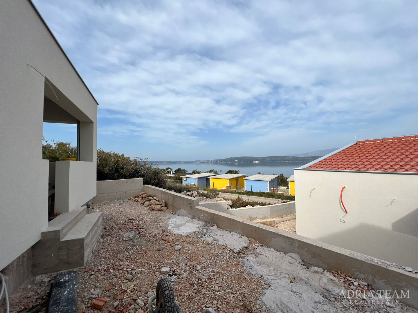 HOUSES IN A ROW WITH SEA VIEW, 2ND-4TH ROW TO THE SEA - NOVIGRAD DALMATINSKI