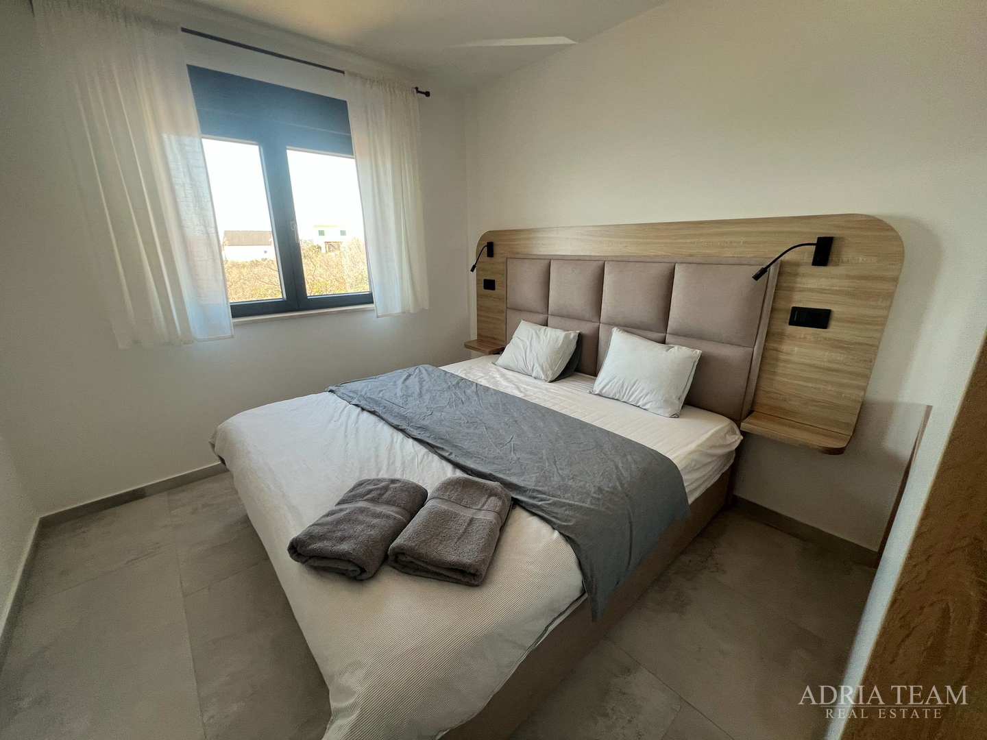 NEUE WOHNUNGEN MIT OFFENEM MEERBLICK, MASLENICA