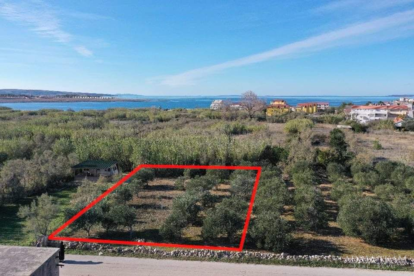 BAUFLÄCHE, 440 m VOM MEER - POVLJANA, PAG