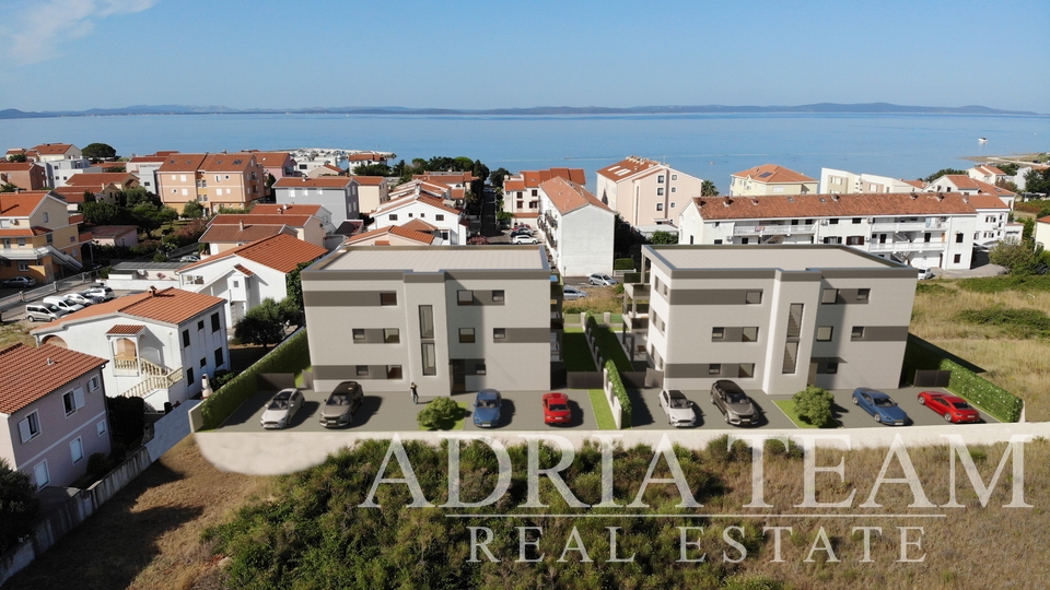 APARTMAN U BLIZINI PLAŽE, NOVOGRADNJA, 150 m OD MORA - PRIVLAKA