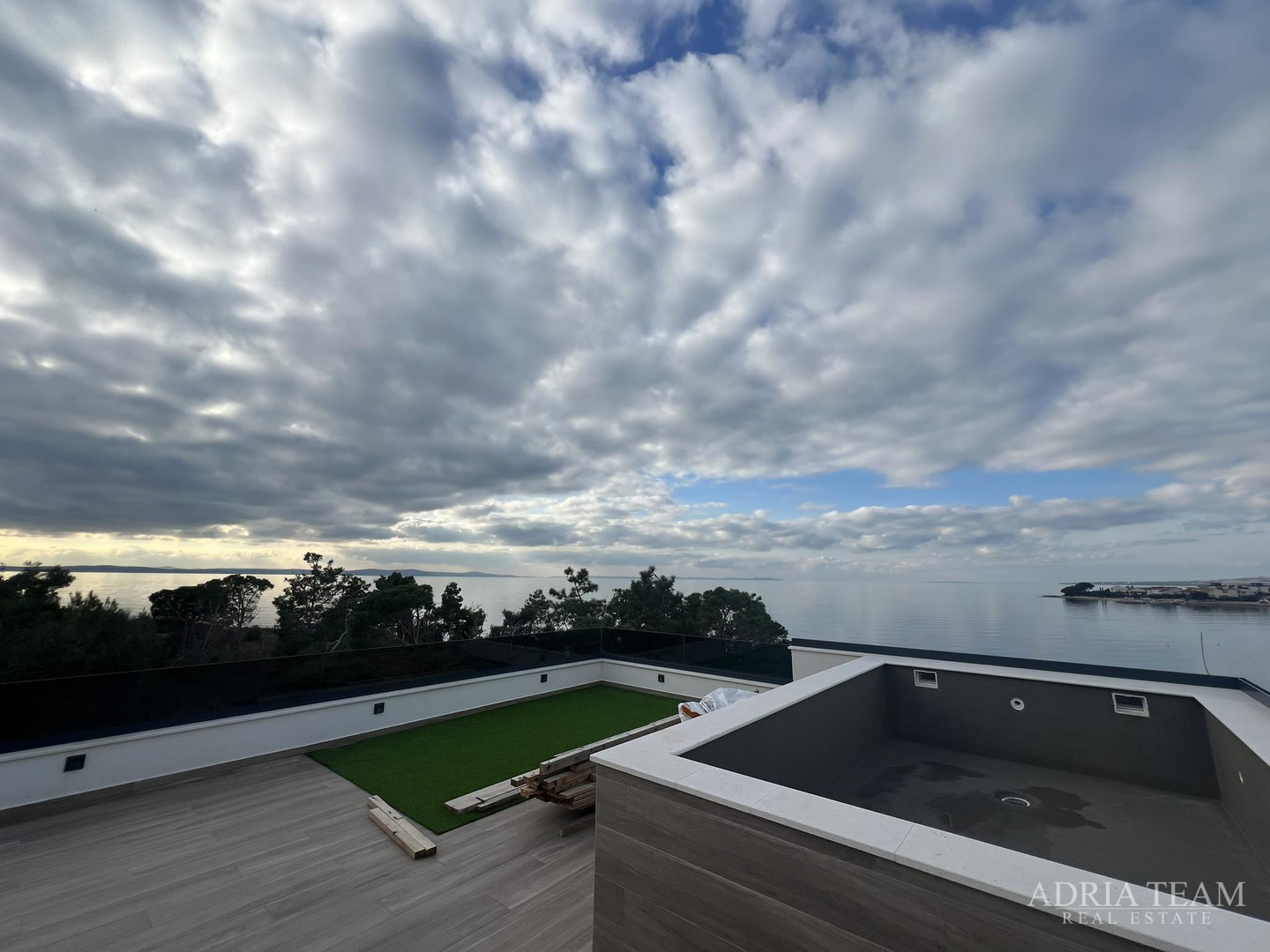 NEUBAUWOHNUNGEN, 2. MEERESLINIE, PRIVLAKA - ZADAR