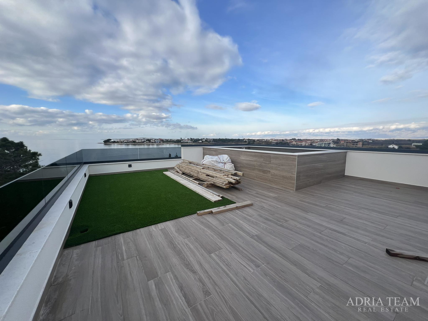 NEUBAUWOHNUNGEN, 2. MEERESLINIE, PRIVLAKA - ZADAR