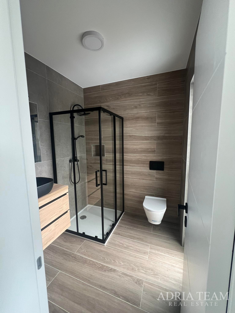 NEUBAUWOHNUNGEN, 2. MEERESLINIE, PRIVLAKA - ZADAR