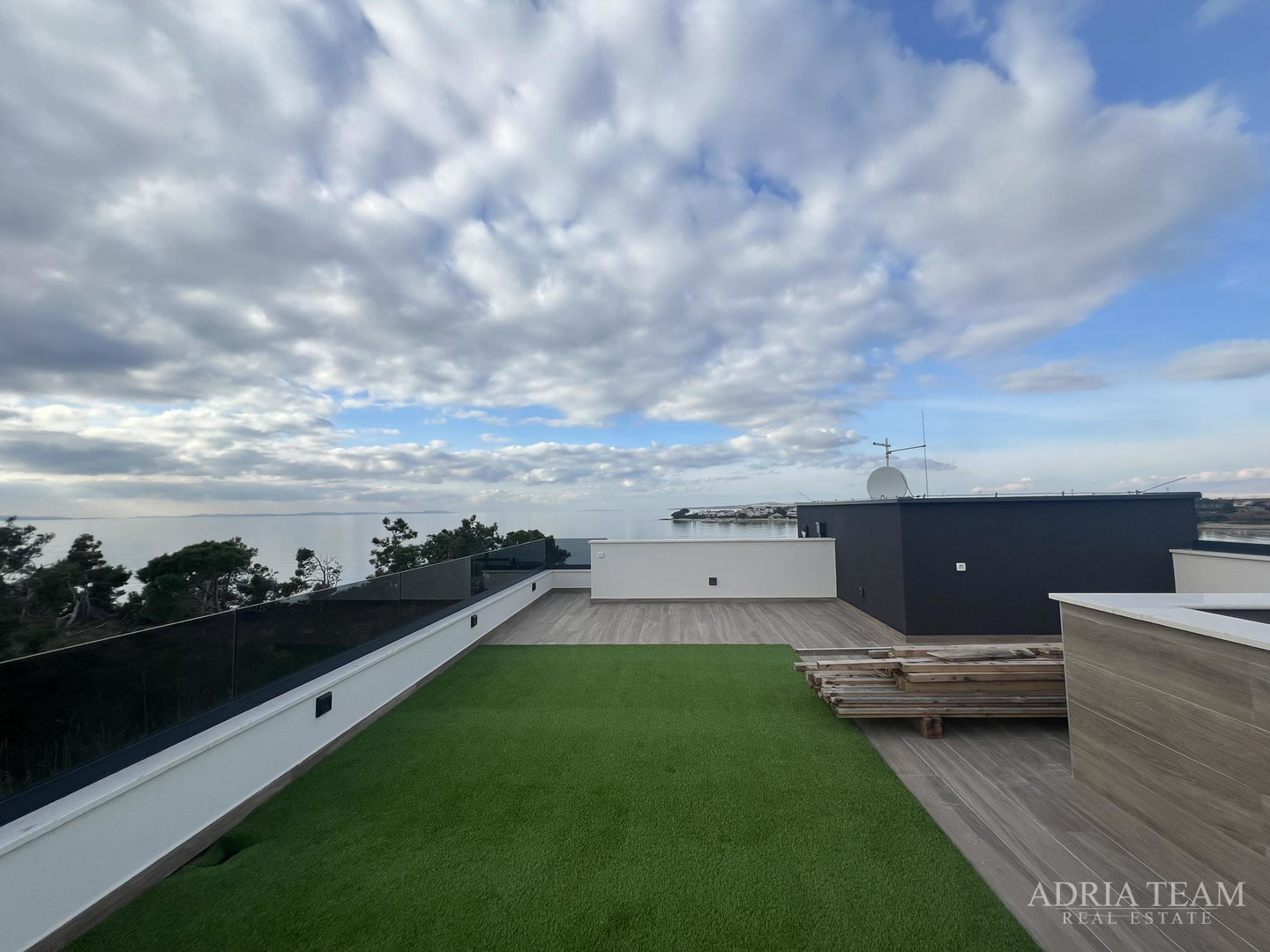 NEUBAUWOHNUNGEN, 2. MEERESLINIE, PRIVLAKA - ZADAR