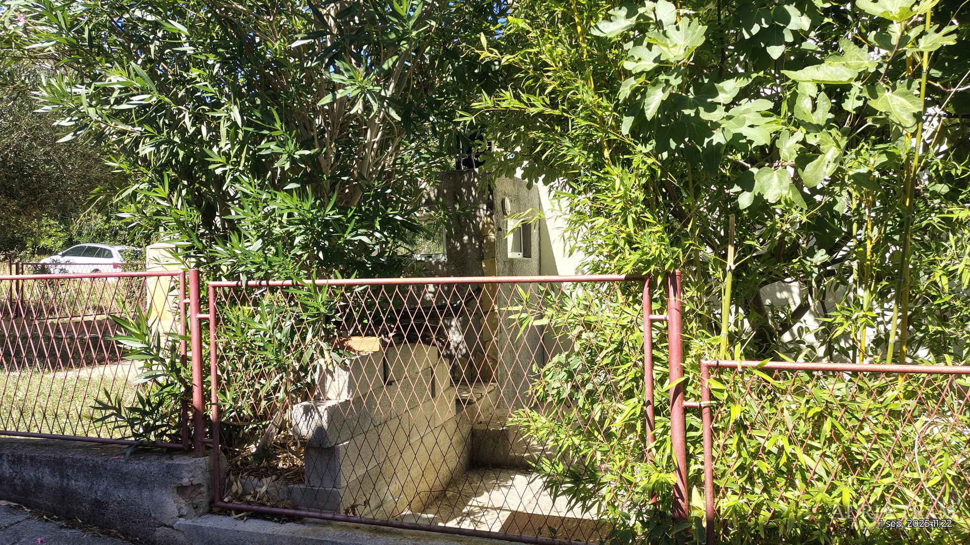 HAUS MIT WUNDERSCHÖNEM OFFENEM MEERBLICK, TEILWEISE RENOVIERT - DONJI KARIN