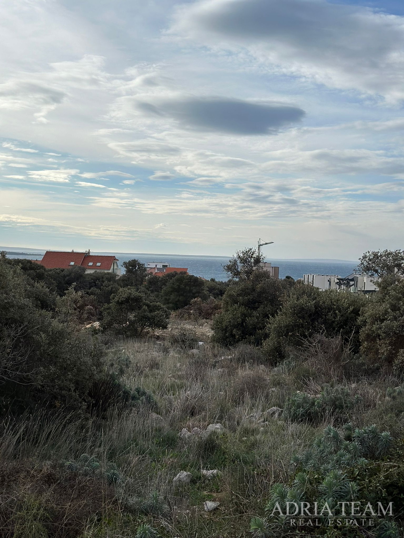 GRAĐEVINSKO ZEMLJIŠTE - MANDRE, PAG