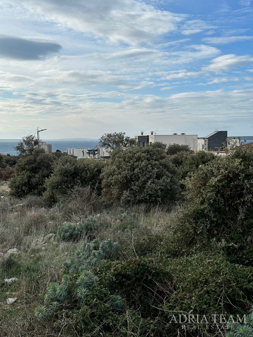 GRAĐEVINSKO ZEMLJIŠTE - MANDRE, PAG