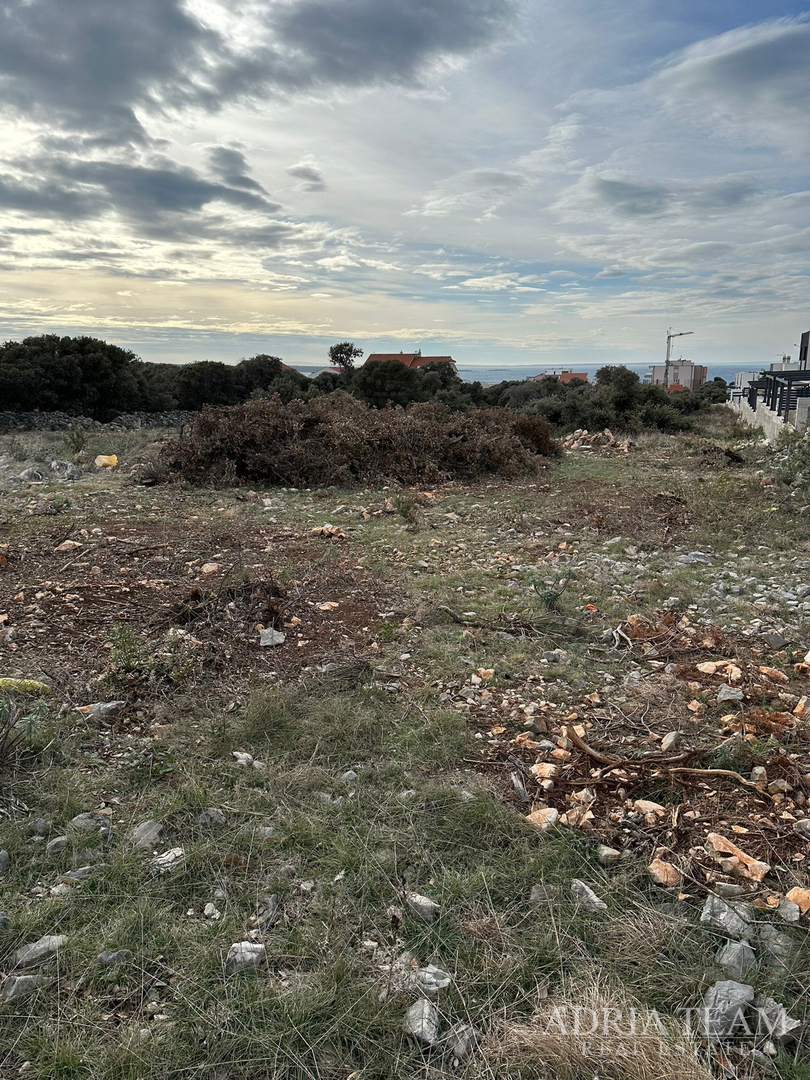 GRAĐEVINSKO ZEMLJIŠTE - MANDRE, PAG