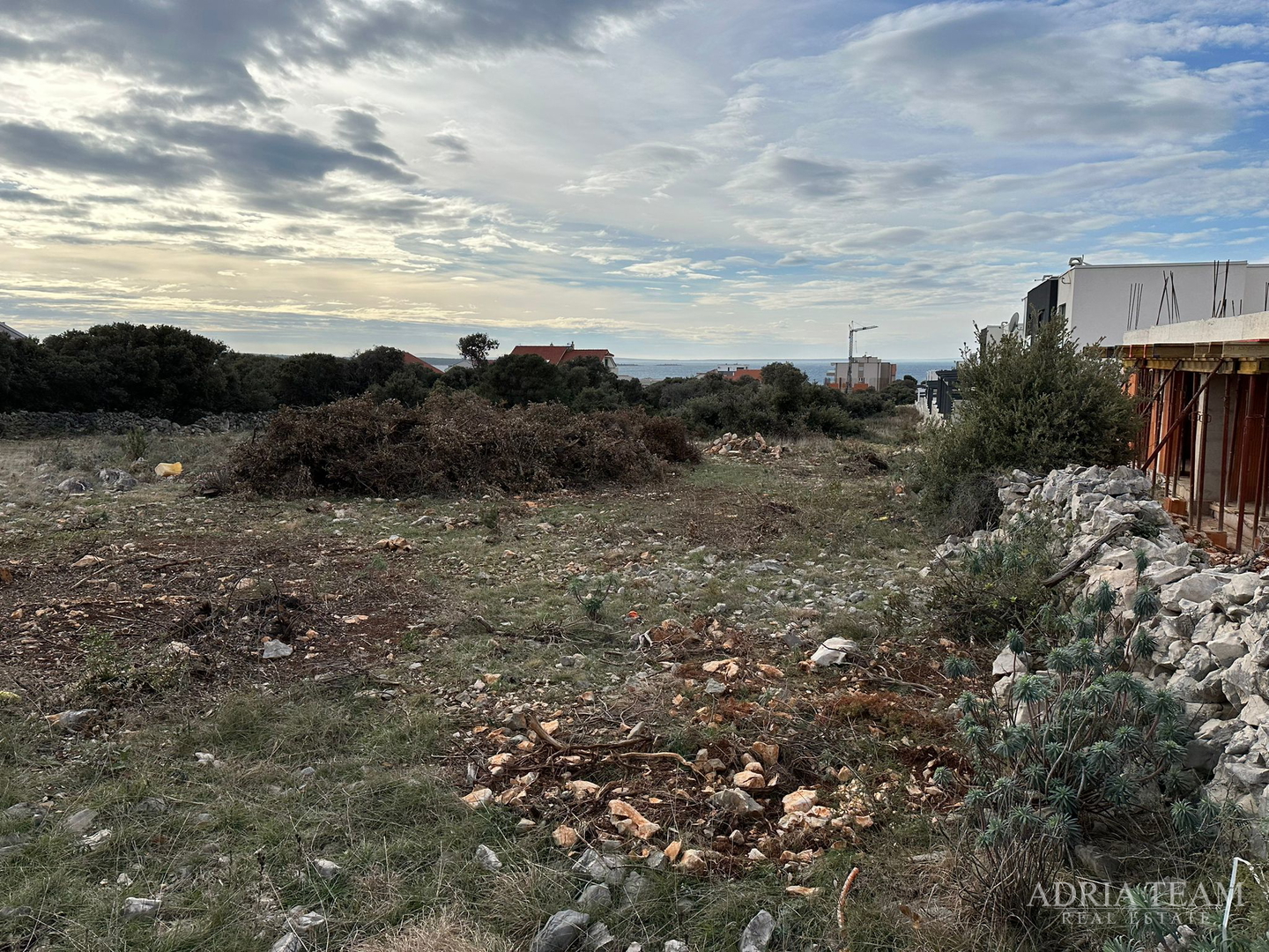 GRAĐEVINSKO ZEMLJIŠTE - MANDRE, PAG