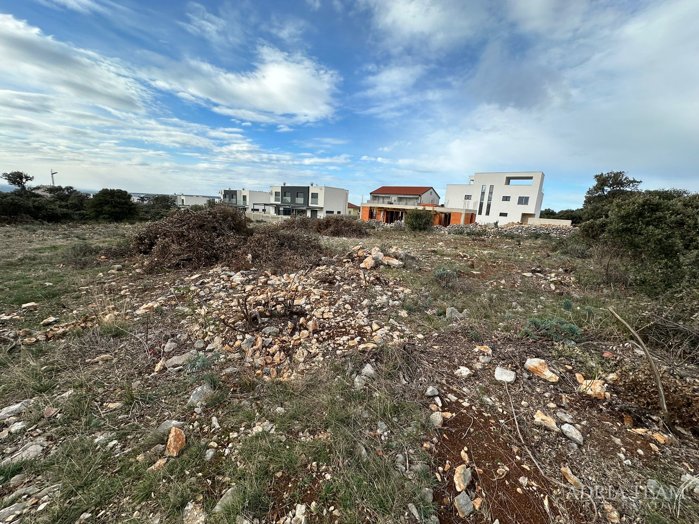 GRAĐEVINSKO ZEMLJIŠTE - MANDRE, PAG