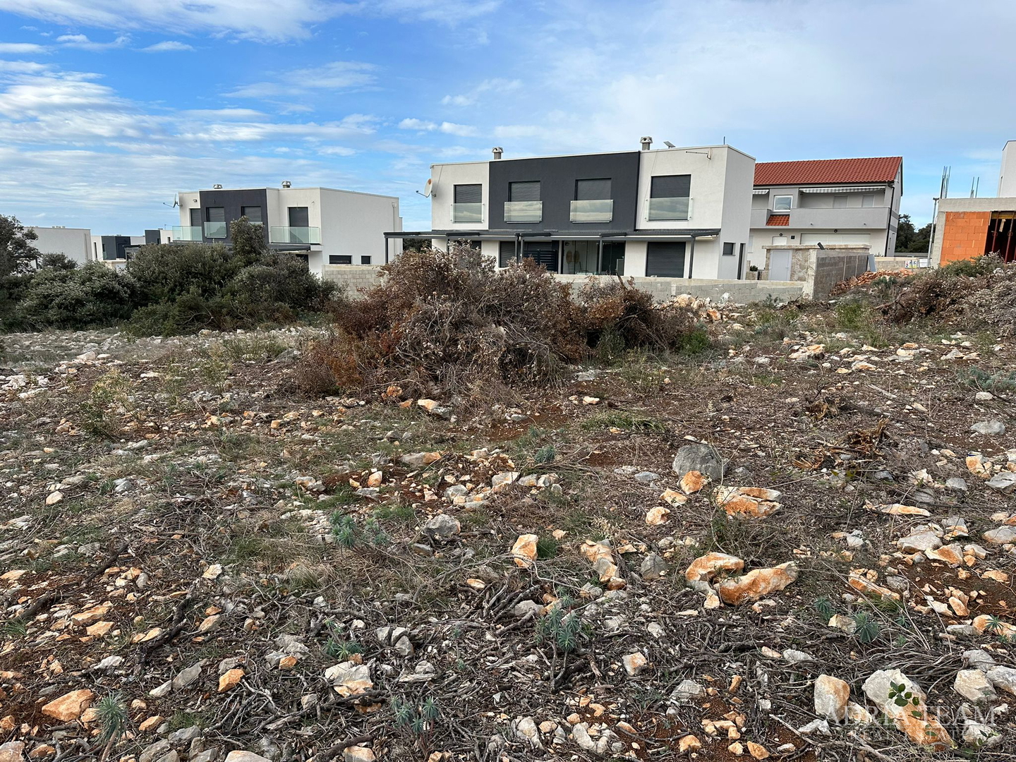 GRAĐEVINSKO ZEMLJIŠTE - MANDRE, PAG