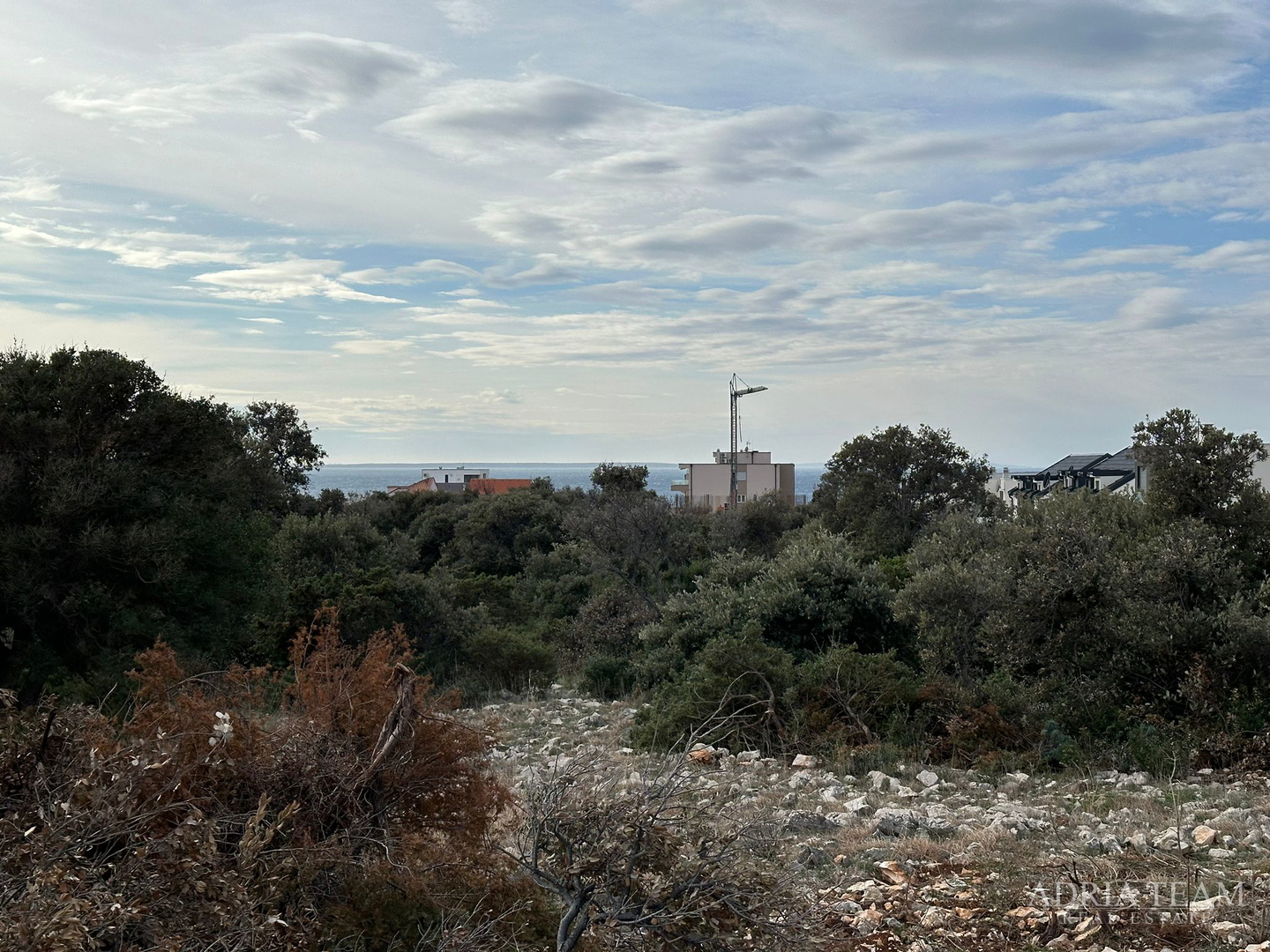 GRAĐEVINSKO ZEMLJIŠTE - MANDRE, PAG