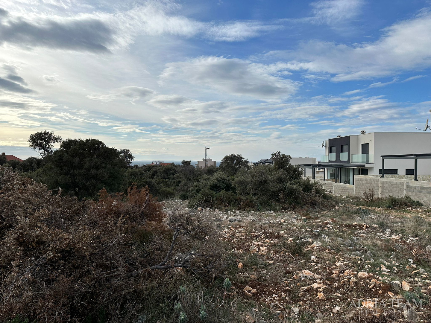 GRAĐEVINSKO ZEMLJIŠTE - MANDRE, PAG