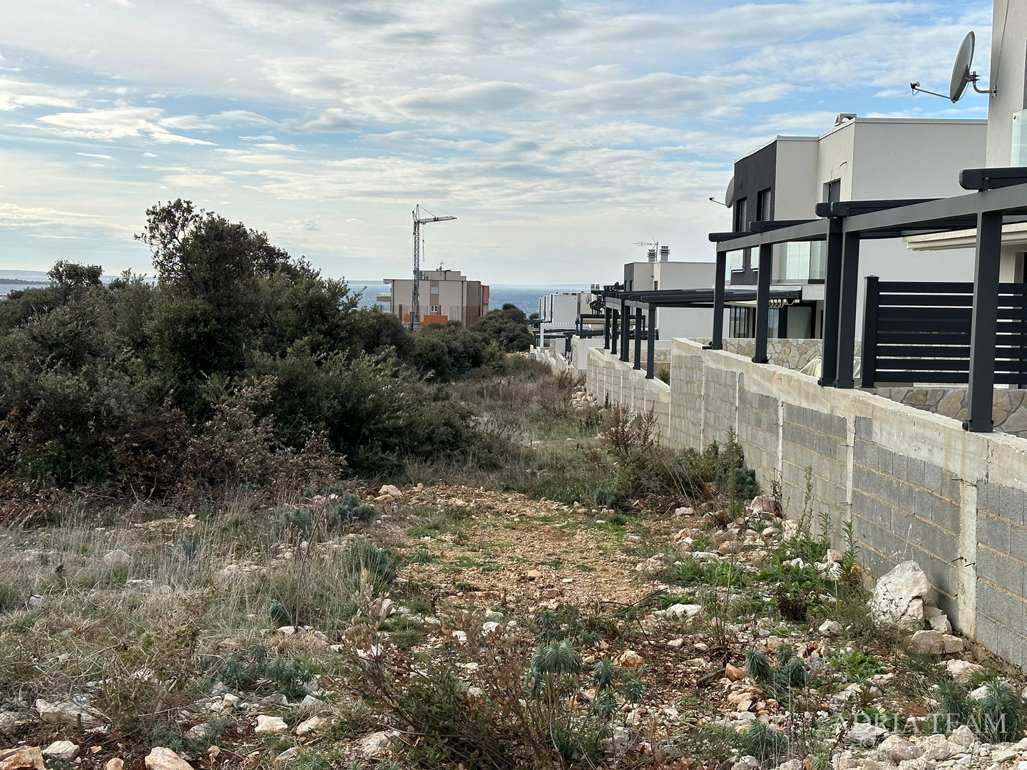 GRAĐEVINSKO ZEMLJIŠTE - MANDRE, PAG