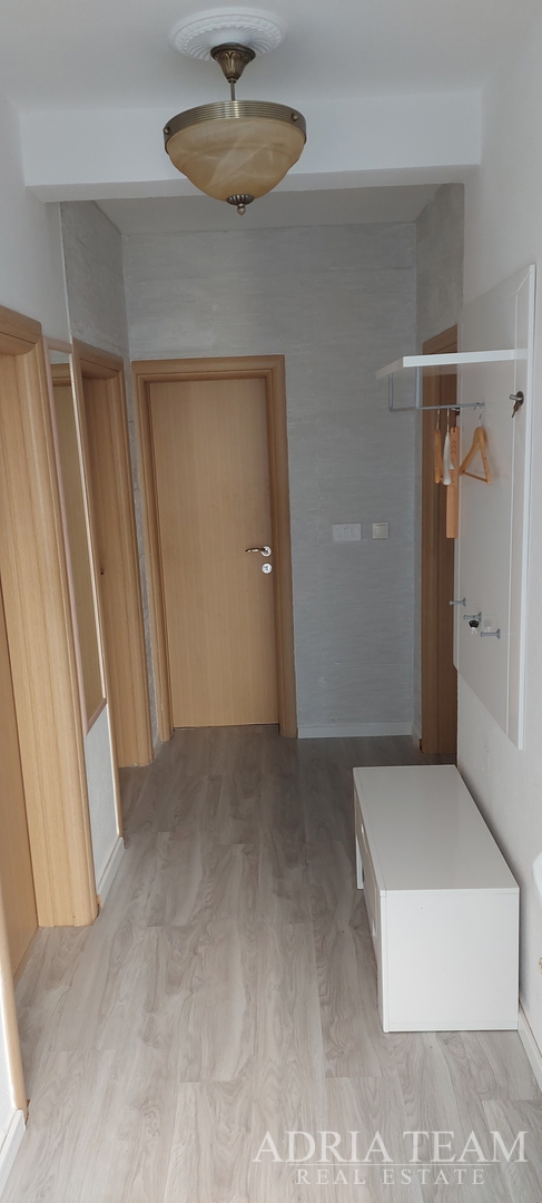 DVA SPOJENA APARTMANA S POGLEDOM NA MORE - OKRUG GORNJI, ČIOVO