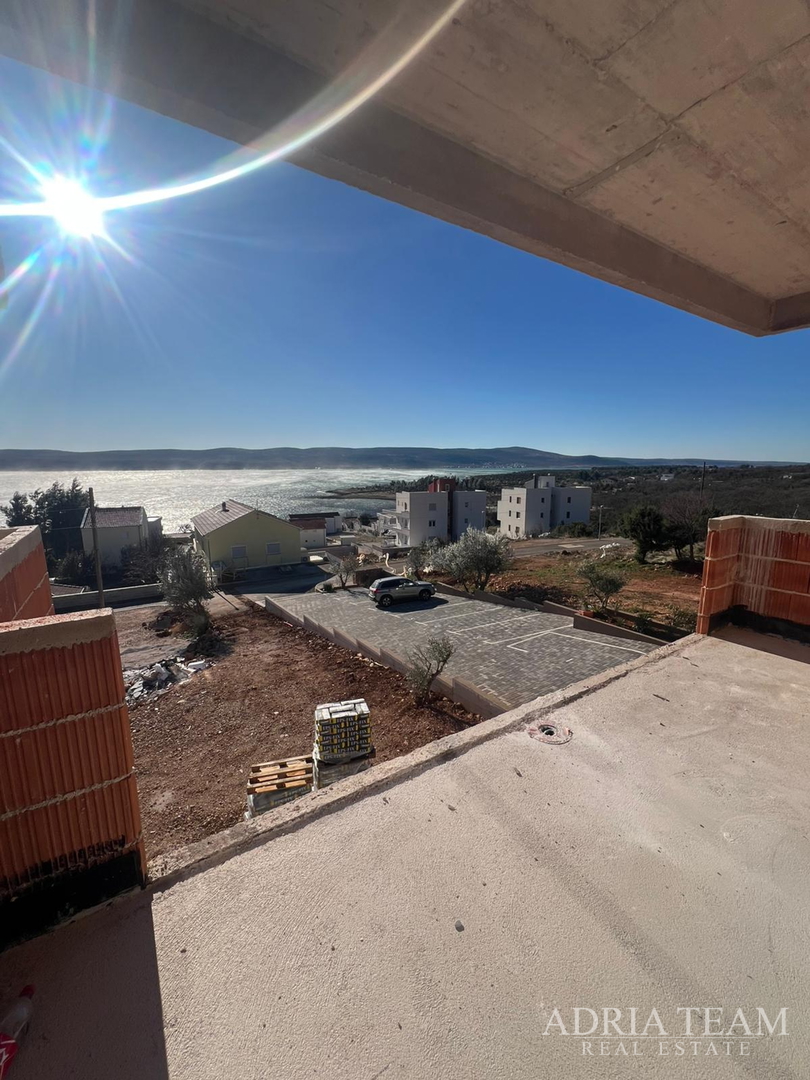 APARTMENTS IN NEW BUILDING 200 m FROM THE SEA - SELINE