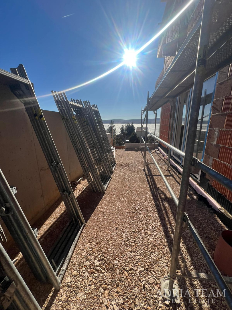 APARTMENTS IN NEW BUILDING 200 m FROM THE SEA - SELINE