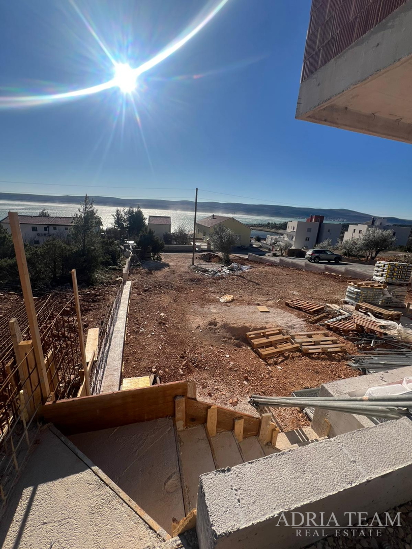 APARTMENTS IN NEW BUILDING 200 m FROM THE SEA - SELINE