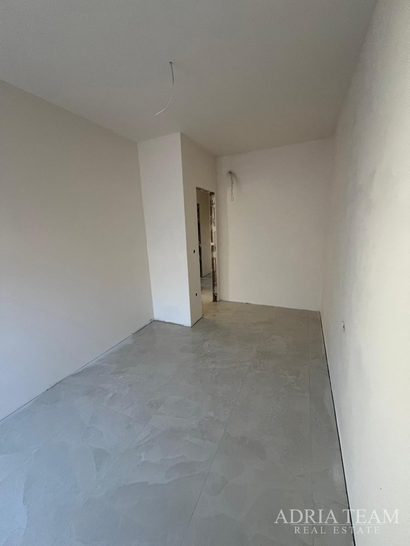 APARTMENTS IN NEW BUILDING 200 m FROM THE SEA - SELINE