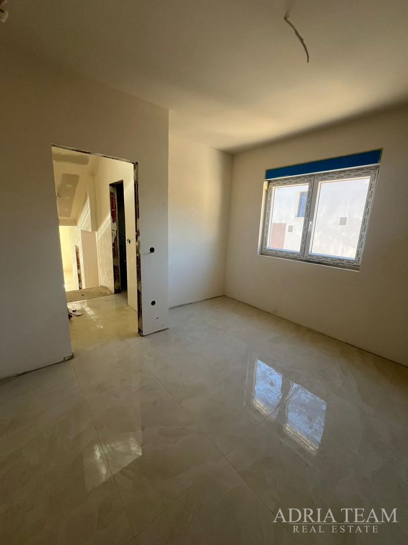 APARTMENTS IN NEW BUILDING 200 m FROM THE SEA - SELINE