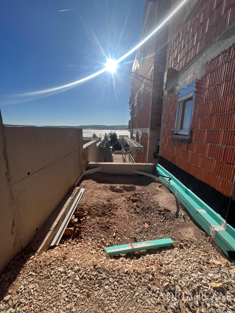 APARTMENTS IN NEW BUILDING 200 m FROM THE SEA - SELINE