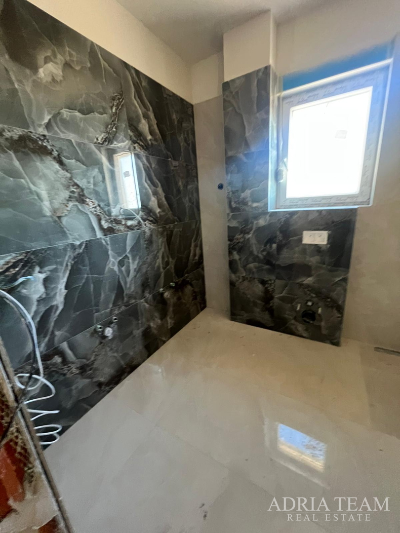 APARTMENTS IN NEW BUILDING 200 m FROM THE SEA - SELINE