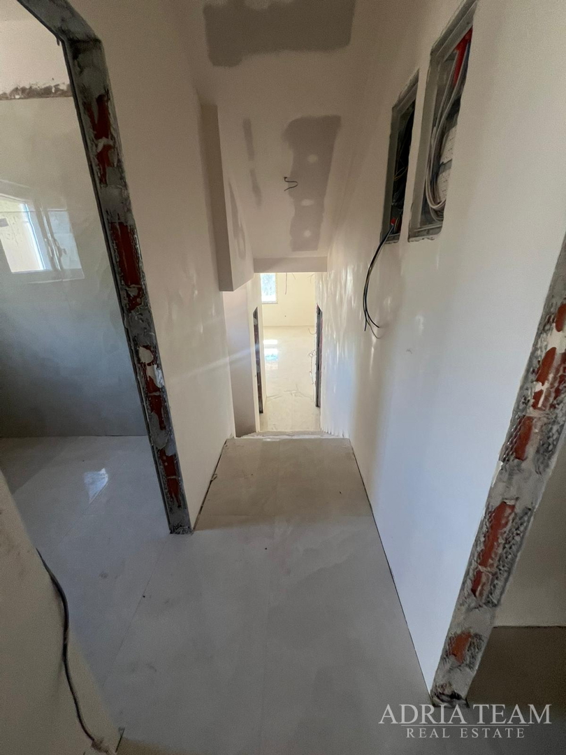 APARTMENTS IN NEW BUILDING 200 m FROM THE SEA - SELINE