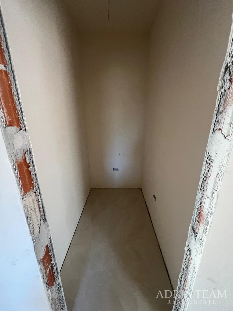 APARTMENTS IN NEW BUILDING 200 m FROM THE SEA - SELINE