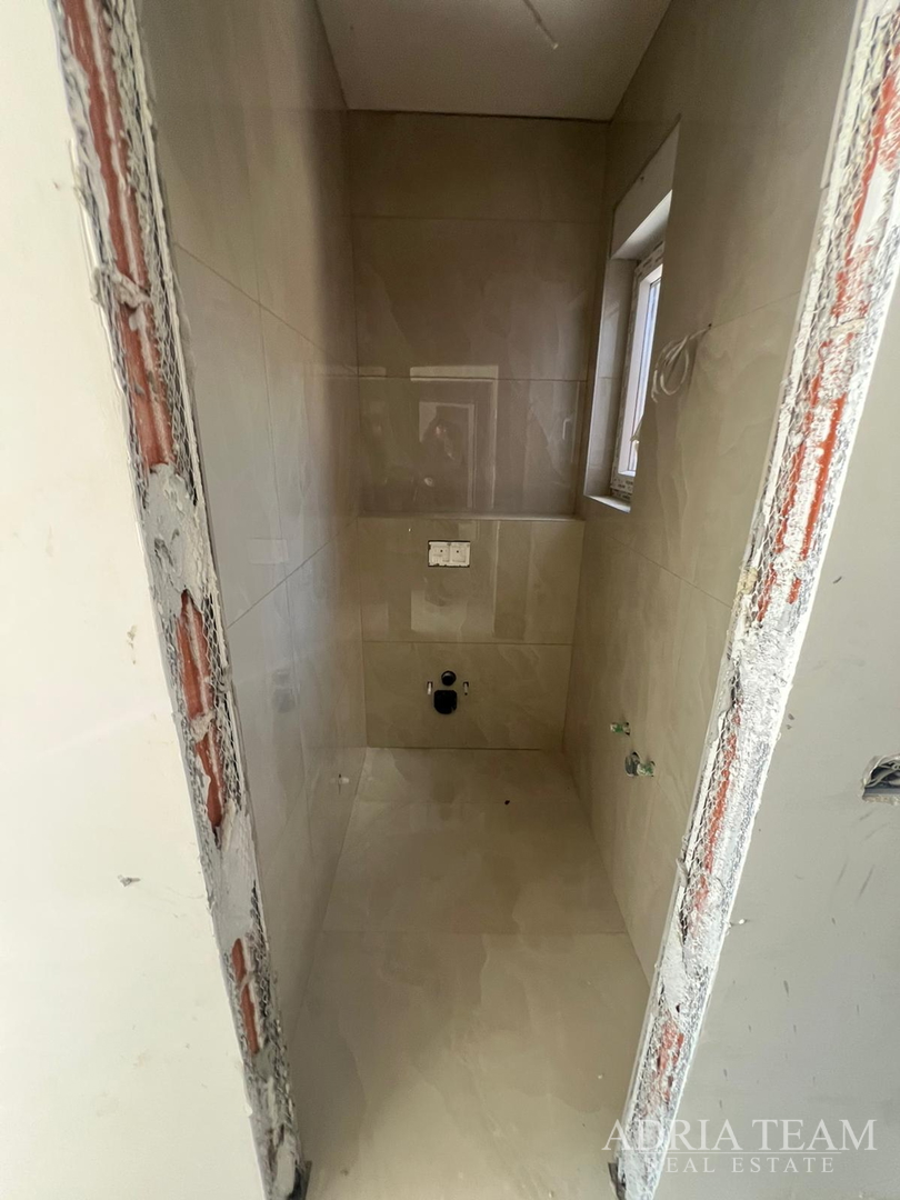 APARTMENTS IN NEW BUILDING 200 m FROM THE SEA - SELINE