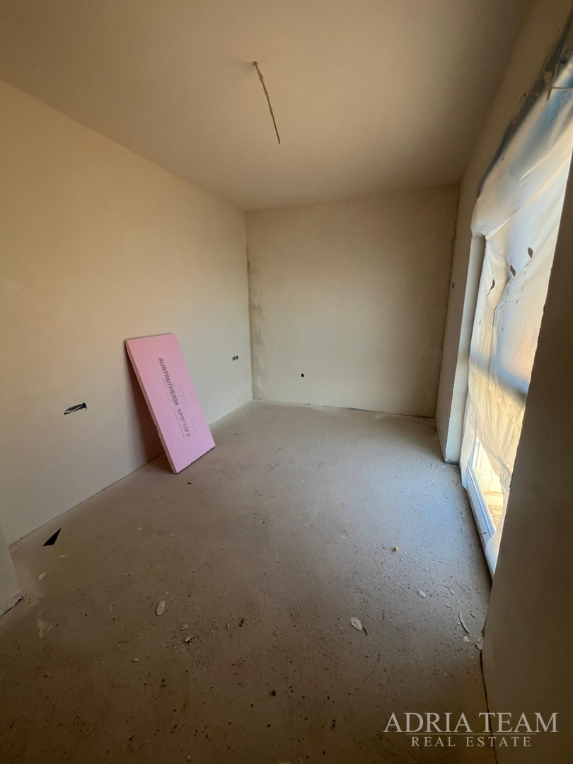 APARTMENTS IN NEW BUILDING 200 m FROM THE SEA - SELINE