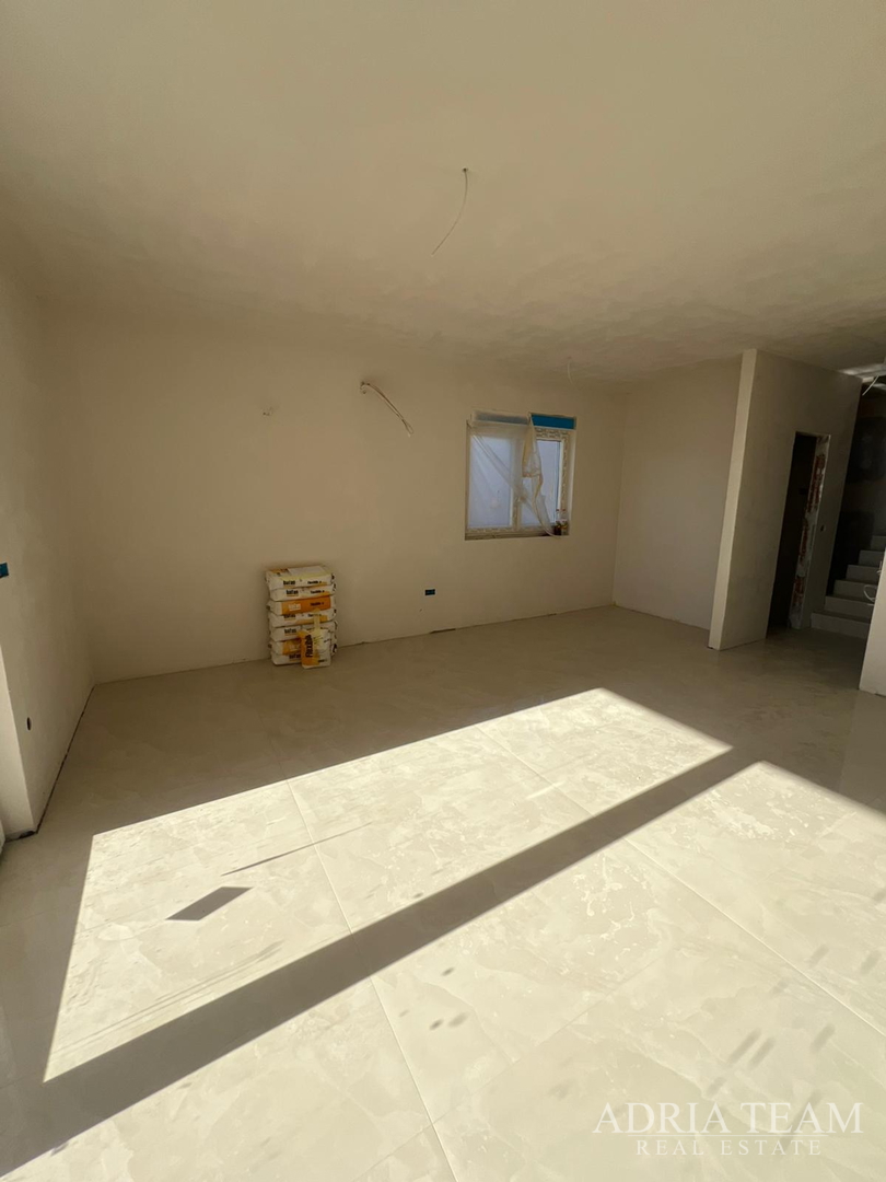 APARTMENTS IN NEW BUILDING 200 m FROM THE SEA - SELINE