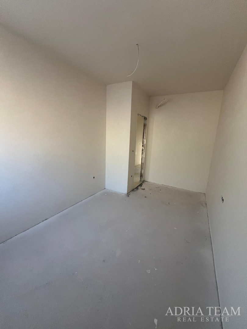 APARTMENTS IN NEW BUILDING 200 m FROM THE SEA - SELINE