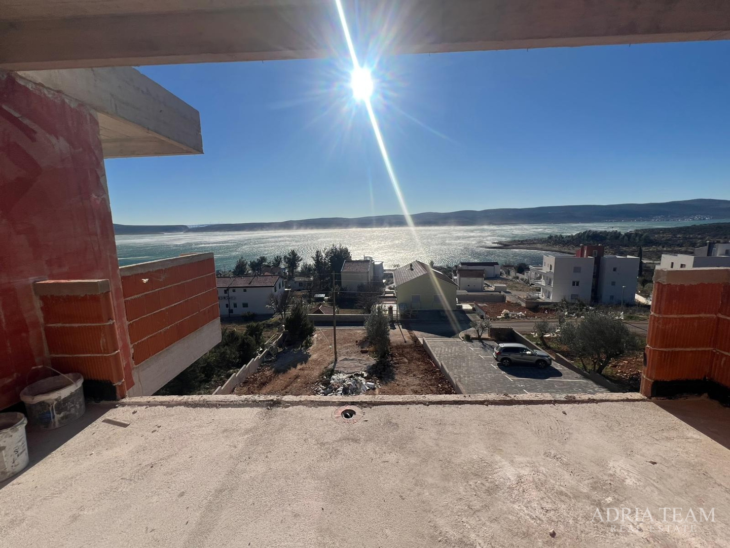 APARTMENTS IN NEW BUILDING 200 m FROM THE SEA - SELINE