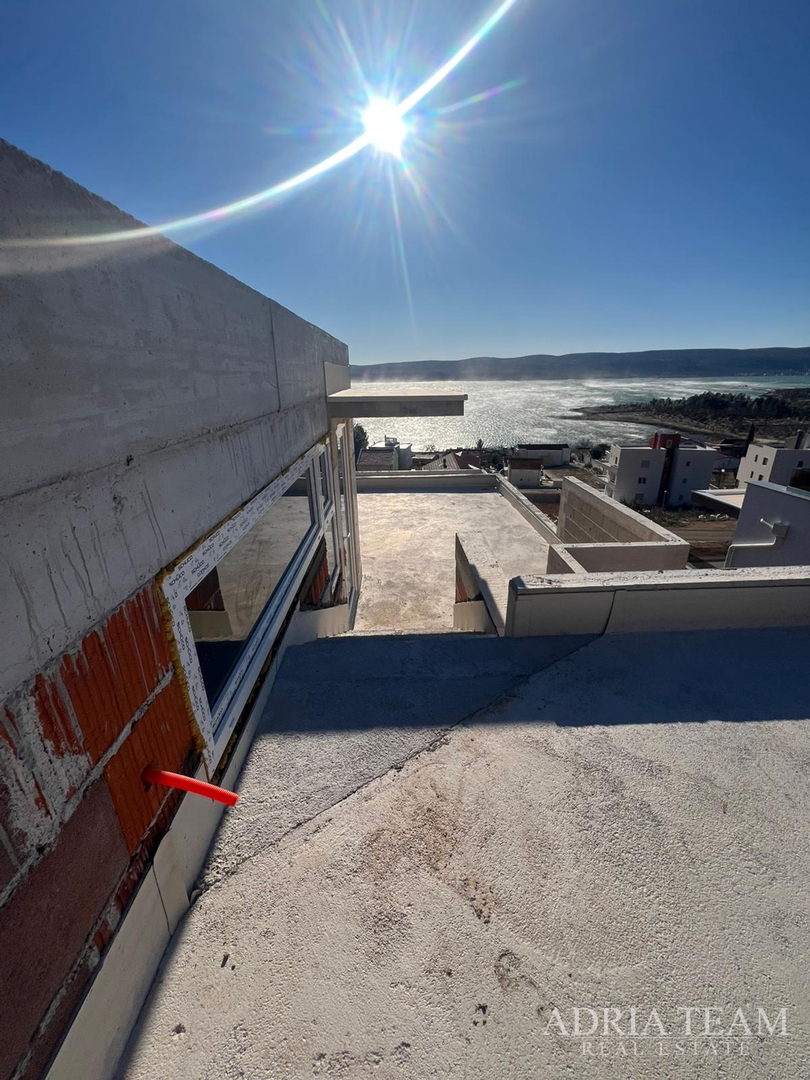 APARTMENTS IN NEW BUILDING 200 m FROM THE SEA - SELINE