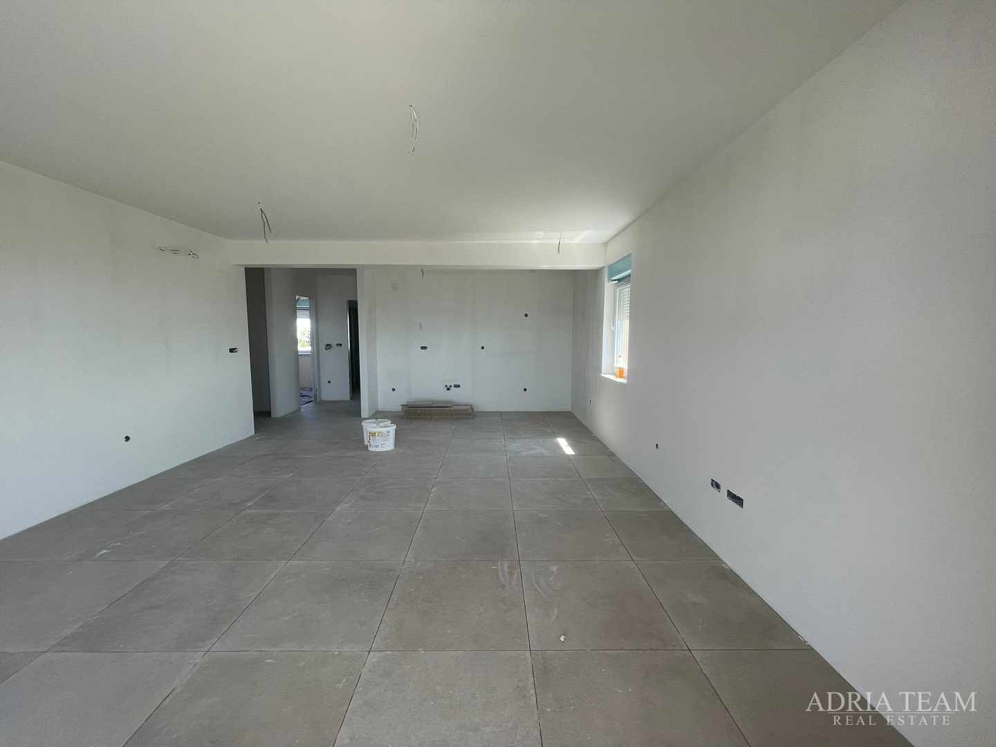 LUXURY APARTMENTS IN A RESIDENTIAL BUILDING, 70 m FROM THE SEA - PRIVLAKA - ZADAR