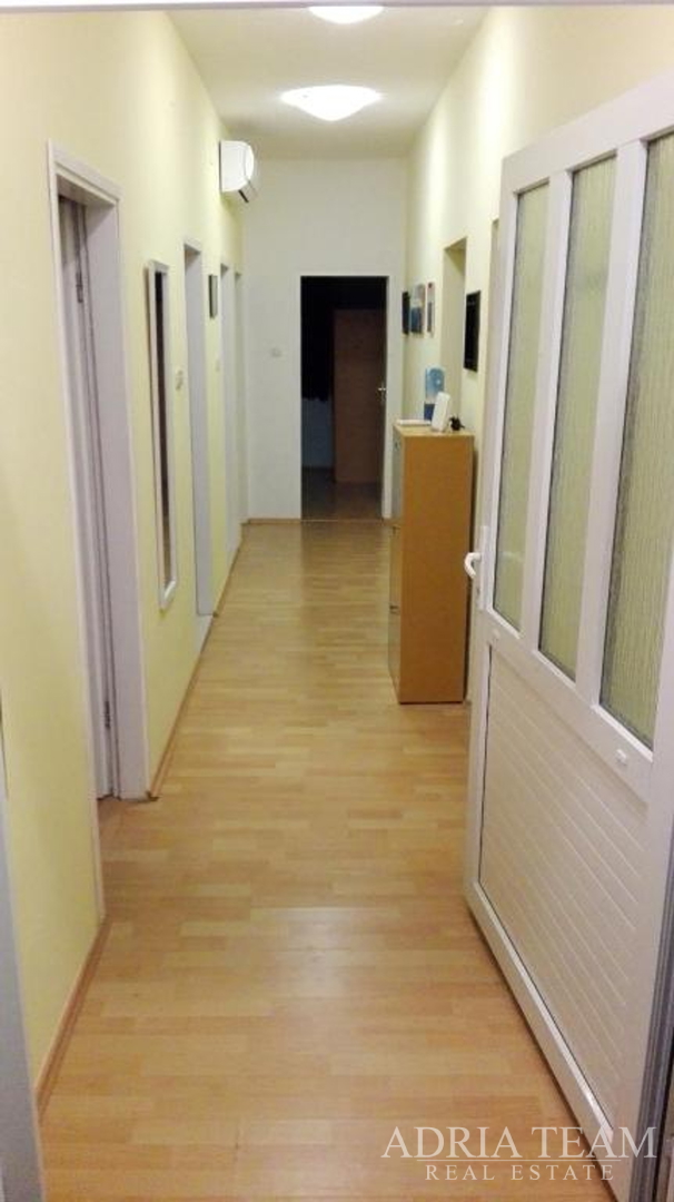 HOUSE 200 m FROM THE SEA - MASLENICA