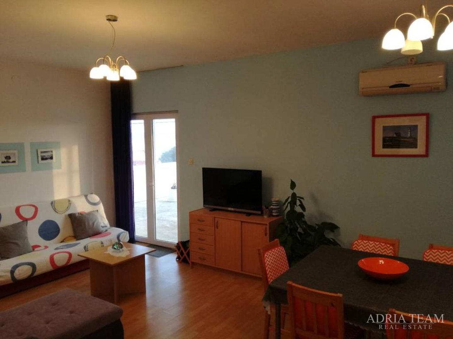 HOUSE 200 m FROM THE SEA - MASLENICA