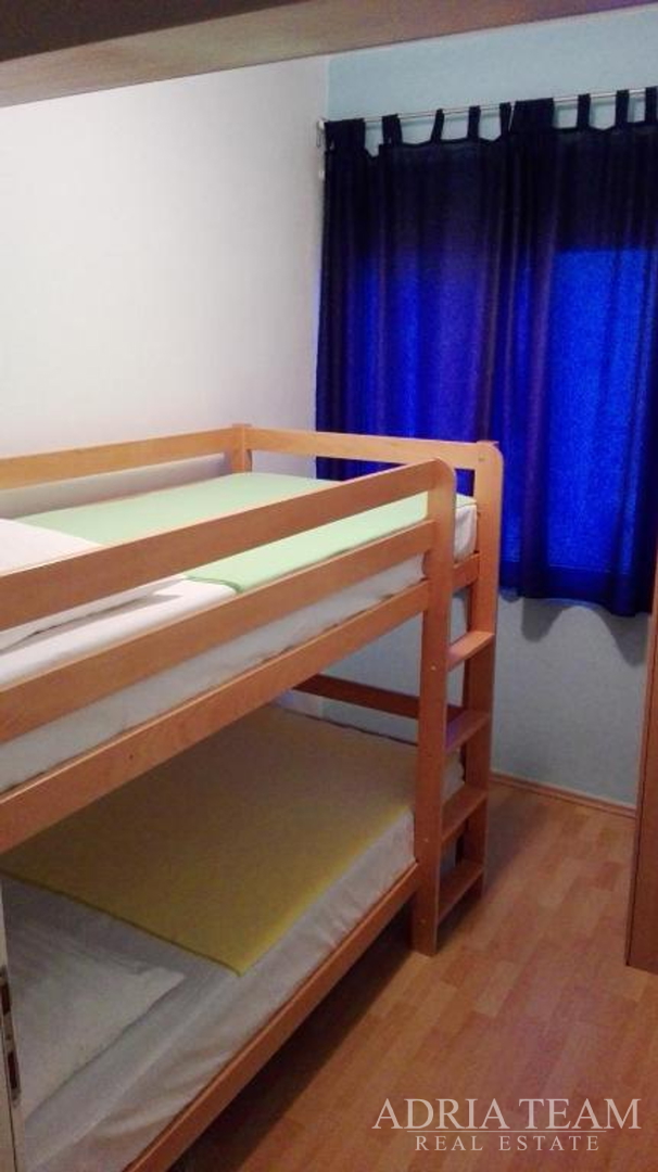 HOUSE 200 m FROM THE SEA - MASLENICA