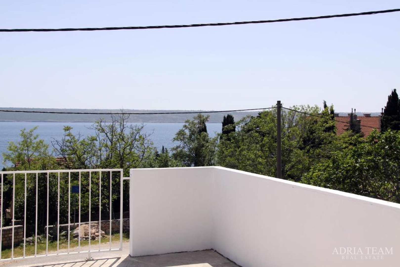 HOUSE 200 m FROM THE SEA - MASLENICA